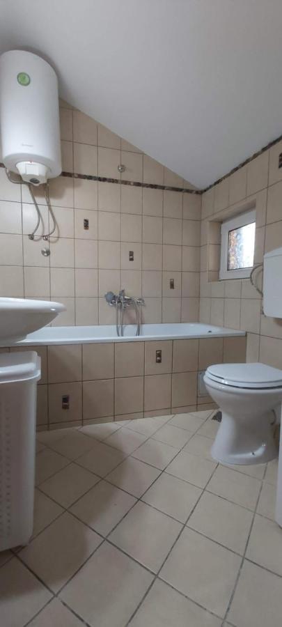 Twin Studio Apartments Zemun Belgrade Exterior photo